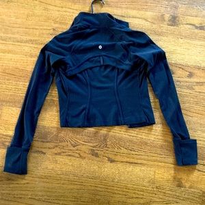 A lululemon define jacket